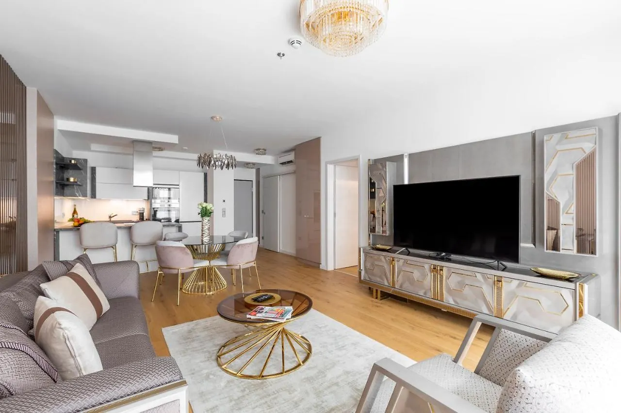 Emerald Luxury Downtown Apartment With Free Sauna & Gym 부다페스트 아파트호텔