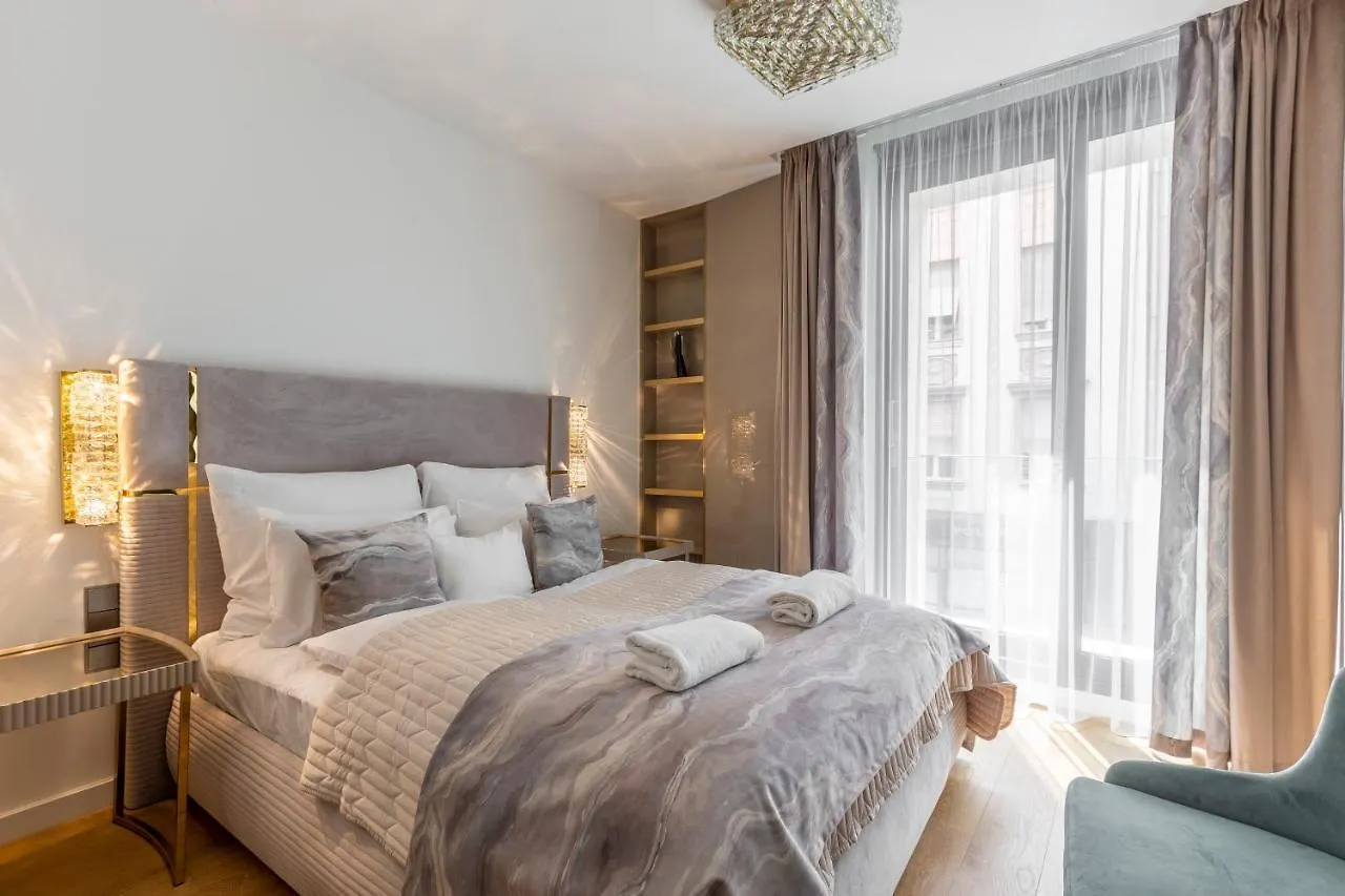 아파트호텔 Emerald Luxury Downtown Apartment With Free Sauna & Gym 부다페스트