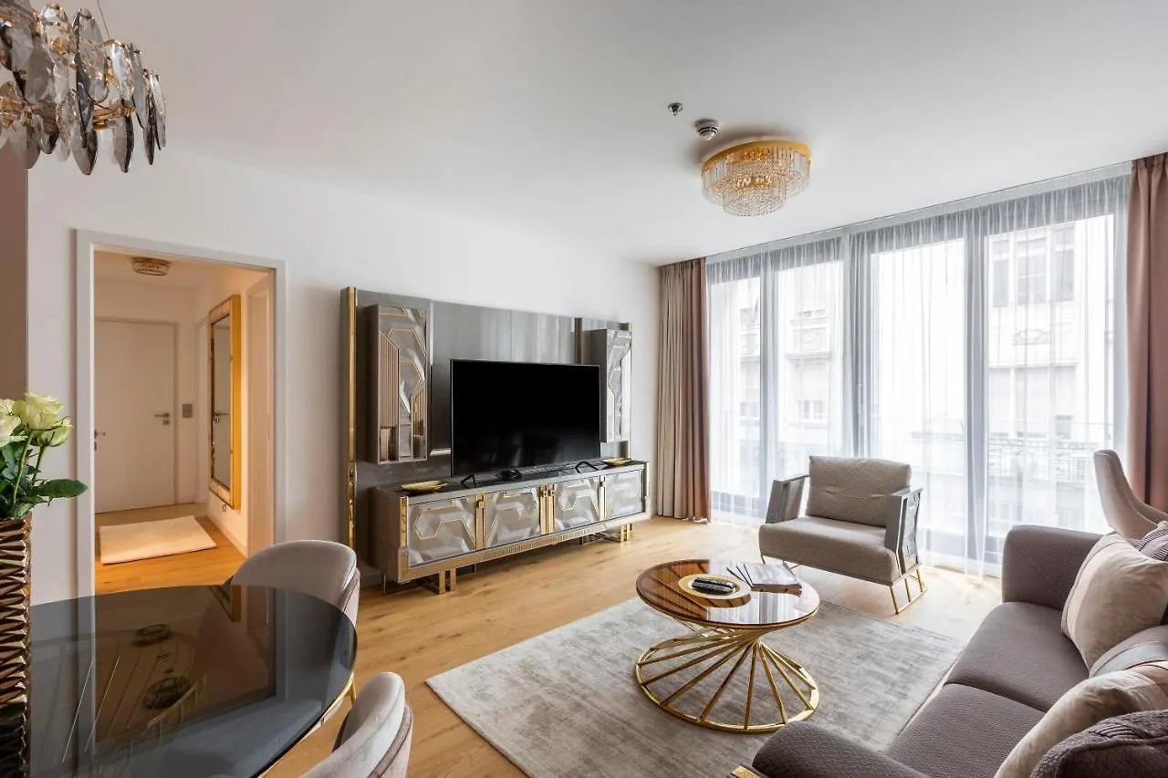 Emerald Luxury Downtown Apartment With Free Sauna & Gym 부다페스트