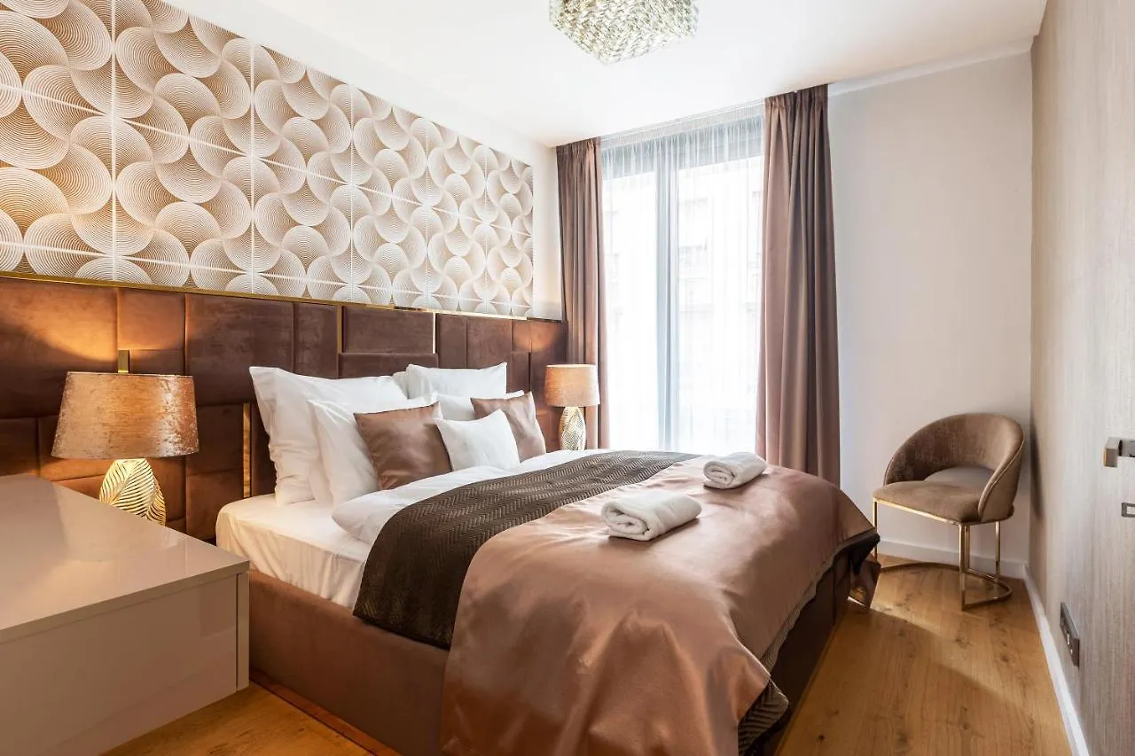Emerald Luxury Downtown Apartment With Free Sauna & Gym 布达佩斯 0*,  匈牙利